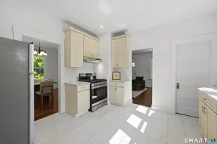 299 W Main St, Milford, CT 06460 - Photo 12