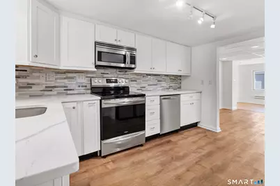 41 Frisbie Street, Stamford, CT 06906 - Photo 4