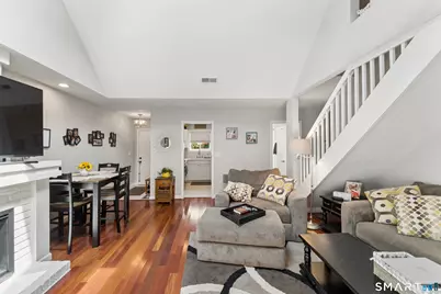 22 Woodbury Place #22, Woodbury, CT 06798 - Photo 4