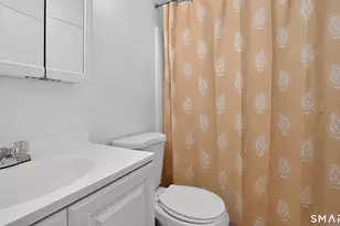 1423 Quinnipiac Ave, New Haven, CT 06513 - Photo 12