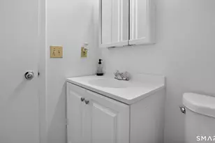 1423 Quinnipiac Ave, New Haven, CT 06513 - Photo 14
