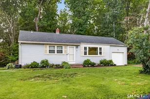 34 Sunrise Cir, Wallingford, CT 06492 - Photo 2