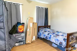 51 Pear St, Waterbury, CT 06708 - Photo 12