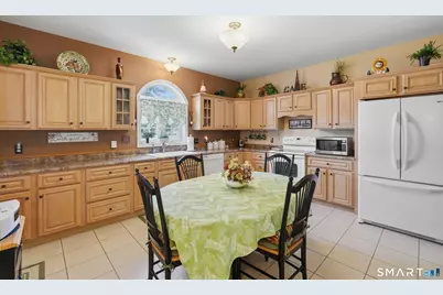 32 Dogwood Court #32, Rocky Hill, CT 06067 - Photo 10