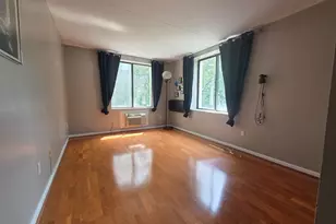 1525 E Putnam Ave, Greenwich, CT 06870 - Photo 10