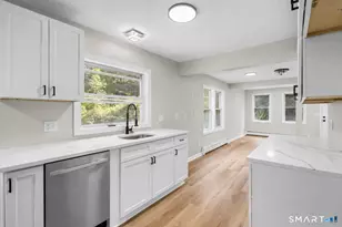 48 Washburn Ave, Coventry, CT 06238 - Photo 8