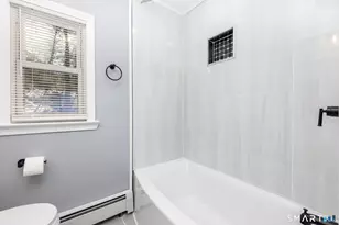 77R Old Stagecoach Rd, Granby, CT 06035 - Photo 16