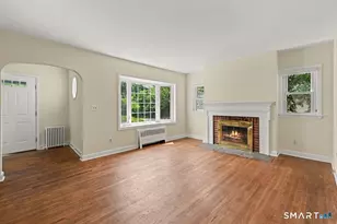 4 Hassake Rd, Greenwich, CT 06870 - Photo 2