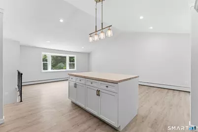 99 Pepperbush Way, Windsor, CT 06095 - Photo 8
