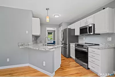 14 Tree Top Lane, East Windsor, CT 06016 - Photo 2