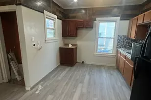 51-53 Irving St, Hartford, CT 06112 - Photo 10