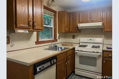 399 Adams Street #8, Manchester, CT 06042 - Photo 10