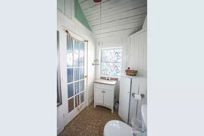 127 Shore Road, Clinton, CT 06413 - Photo 20