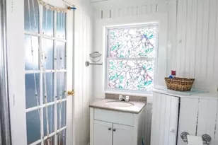 127 Shore Rd, Clinton, CT 06413 - Photo 20