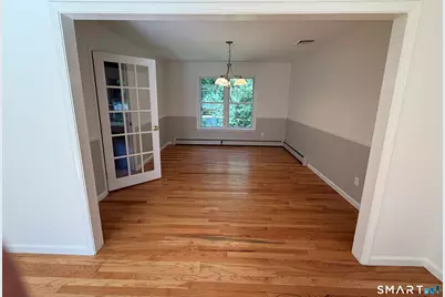 40 Horse Stable Circle, Shelton, CT 06484 - Photo 10