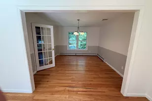 40 Horse Stable Cir, Shelton, CT 06484 - Photo 10