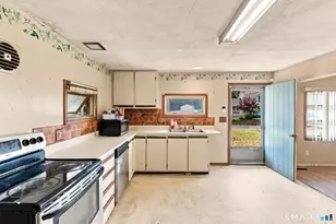 227 S Main St, Coventry RI, RI 02816 - Photo 6