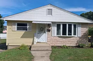 38 Elaine Dr, Ansonia, CT 06401 - Photo 2