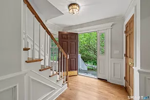 8 Indian Rock Pl, Wilton, CT 06897 - Photo 12