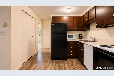 131 North Main St #30 North Main Street, Branford, CT 06405 - Photo 10