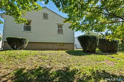 73 Knollwood Road, West Hartford, CT 06110 - Photo 36