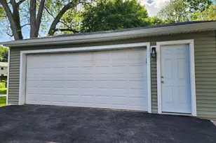 44 Rosewood Ave, New Haven, CT 06513 - Photo 4