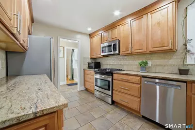 82 Bishop Street, New Haven, CT 06511 - Photo 6
