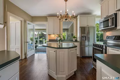 39 Flying Point Road, Branford, CT 06405 - Photo 18