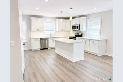 -24 Glen Road B#2, Newtown, CT 06482 - Photo 1