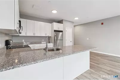10 Steele Boulevard #204, Berlin, CT 06037 - Photo 18