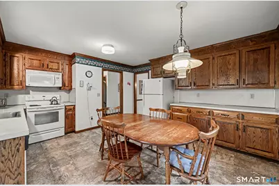 48 Green Avenue, New Canaan, CT 06840 - Photo 10