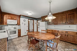 48 Green Ave, New Canaan, CT 06840 - Photo 10
