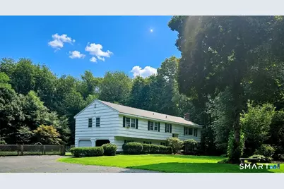 77 Pleasant Drive, Bethany, CT 06524 - Photo 4