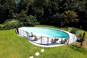 77 Pleasant Dr, Bethany, CT 06524 - Photo 2