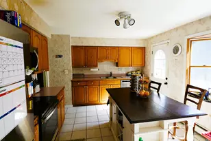 77 Pleasant Dr, Bethany, CT 06524 - Photo 8