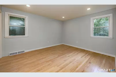 46 Forest Court North, Hamden, CT 06518 - Photo 12