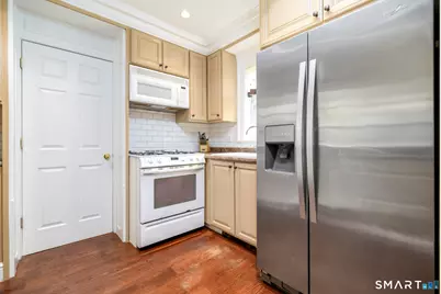 28 Sutton Drive West, Stamford, CT 06906 - Photo 16