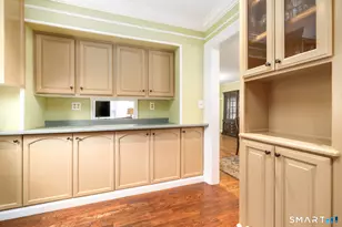 28 Sutton Dr W, Stamford, CT 06906 - Photo 14