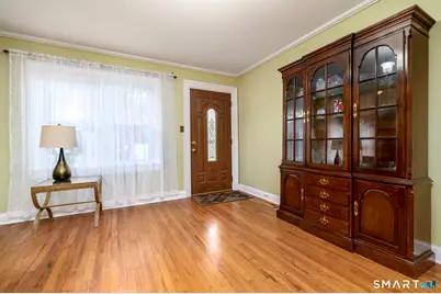 28 Sutton Drive West, Stamford, CT 06906 - Photo 6