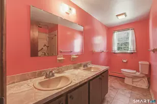 67 Sunnyfield Dr, Windsor, CT 06095 - Photo 14