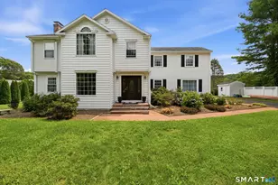 4 Lovers Ln, East Lyme, CT 06333 - Photo 1