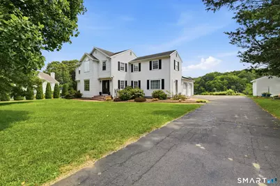 4 Lovers Lane, East Lyme, CT 06333 - Photo 2