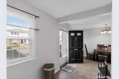 10 Bradley Circle #B10, Enfield, CT 06082 - Photo 6