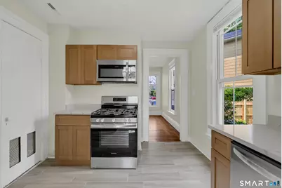 7 University Place, New Haven, CT 06511 - Photo 6
