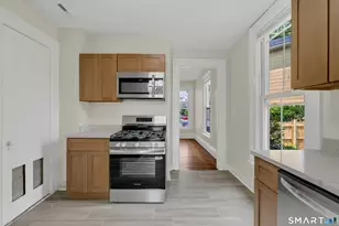 7 University Pl, New Haven, CT 06511 - Photo 6