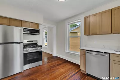 7 University Place, New Haven, CT 06511 - Photo 24