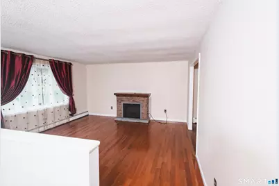 16 Stevens Street, Windsor Locks, CT 06096 - Photo 2