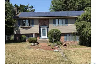 16 Stevens St, Windsor Locks, CT 06096 - Photo 1