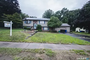 16 Stevens St, Windsor Locks, CT 06096 - Photo 1