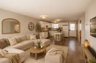 4 Mulberry Ln, Glastonbury, CT 06033 - Photo 4